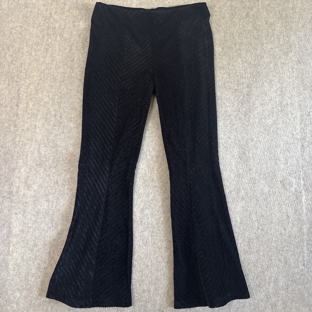 Free People Velvet Pull On Flare Pants Womens M/L Black Chevon Knit